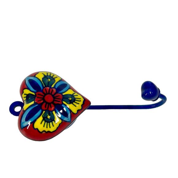Hand-Painted Ceramic Heart Shaped Wall Hook - Floral Design Boho Home Decor - Picture 3 of 5